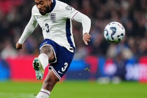 包含凯恩连续十场比赛得分超过绝杀，法国队挑战极限！的词条